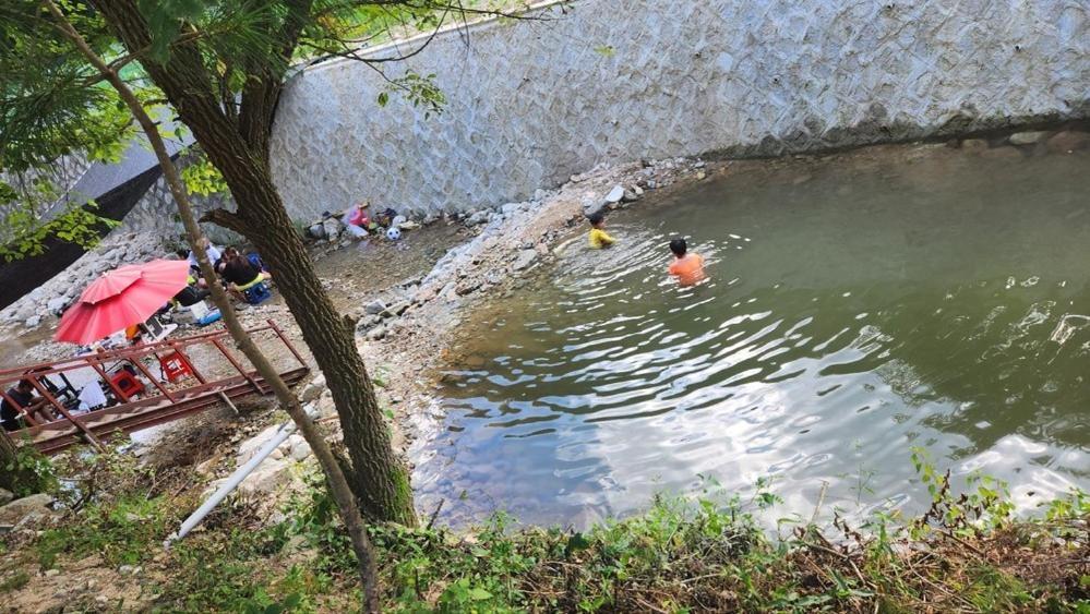 Hongcheon Gongjaksan Recreational Forest Pension Kültér fotó